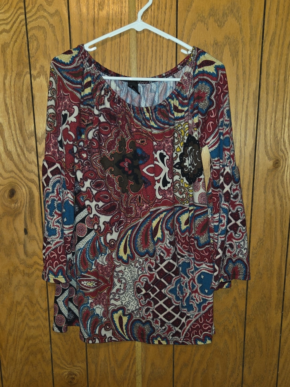 WinWin Burgundy Multi Paisley Scoop Neck Tunic